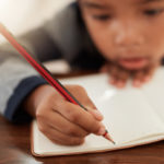Как помочь ребенку улучшить почерк