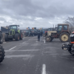 Молдавские фермеры планируют вывести технику на трассы в знак протеста