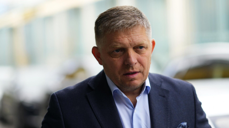Фицо призвал помнить, кто освободил Словакию от фашизма
