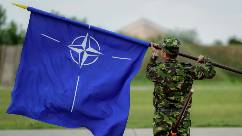В Бразилии заявили о подготовке Европы к войне с Россией